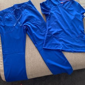 Urbane ultimate scrub set